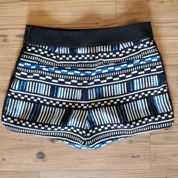 {J.Crew} Blue Black White Aztec Rectangle Shorts - Picture 2 of 8